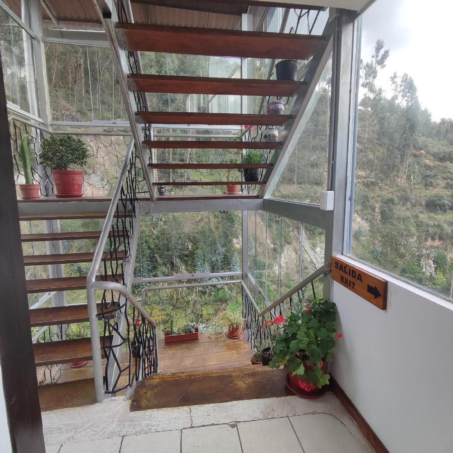 Casa Sapantiana Con Vista Al Bosque, Cerca A Sacsayhuaman Panzió Cuzco Kültér fotó